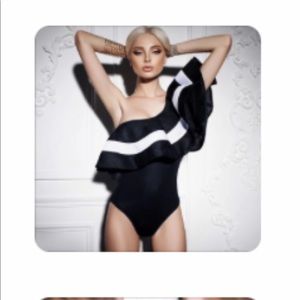 NWOT, one shoulder ruffle body suit